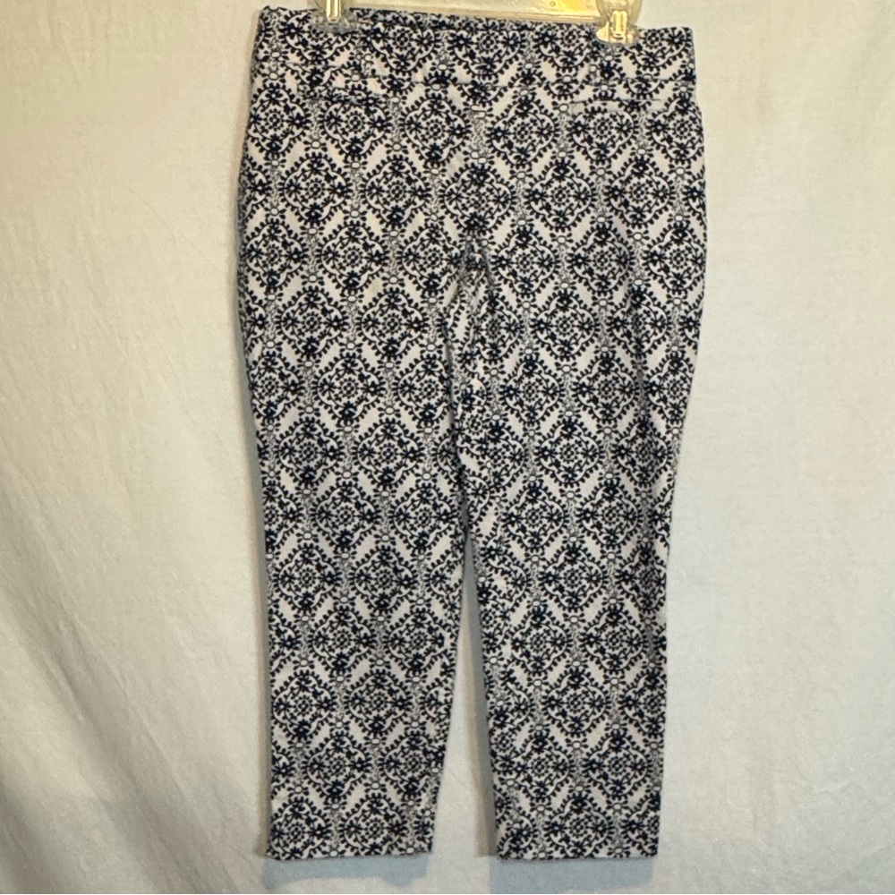 G-145 Loft‎ Blue & White Marissa The Riviera Pant Cropped Pants Size 8P